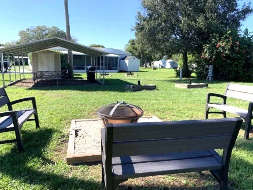 181 Juniper Dr. West a Dundee, FL Mobile or Manufactured Home for Sale